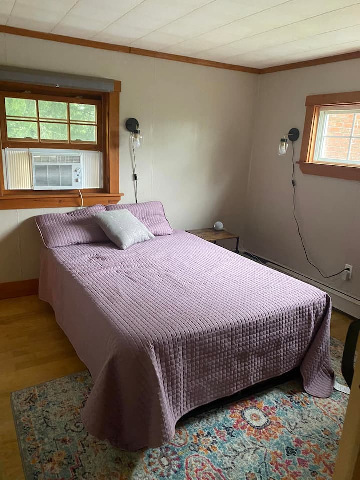 Апартманска спална соба бр.1