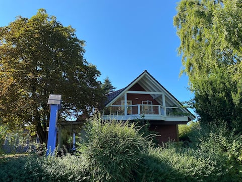 Top Airbnb: Vacation home for families and active guests in Otterndorf