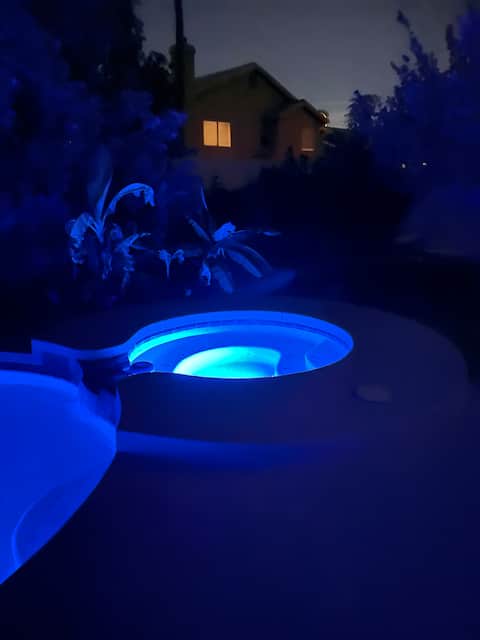 Popular Airbnb listing: *Pool+hot tub+game room-tri-level basement home in Chandler