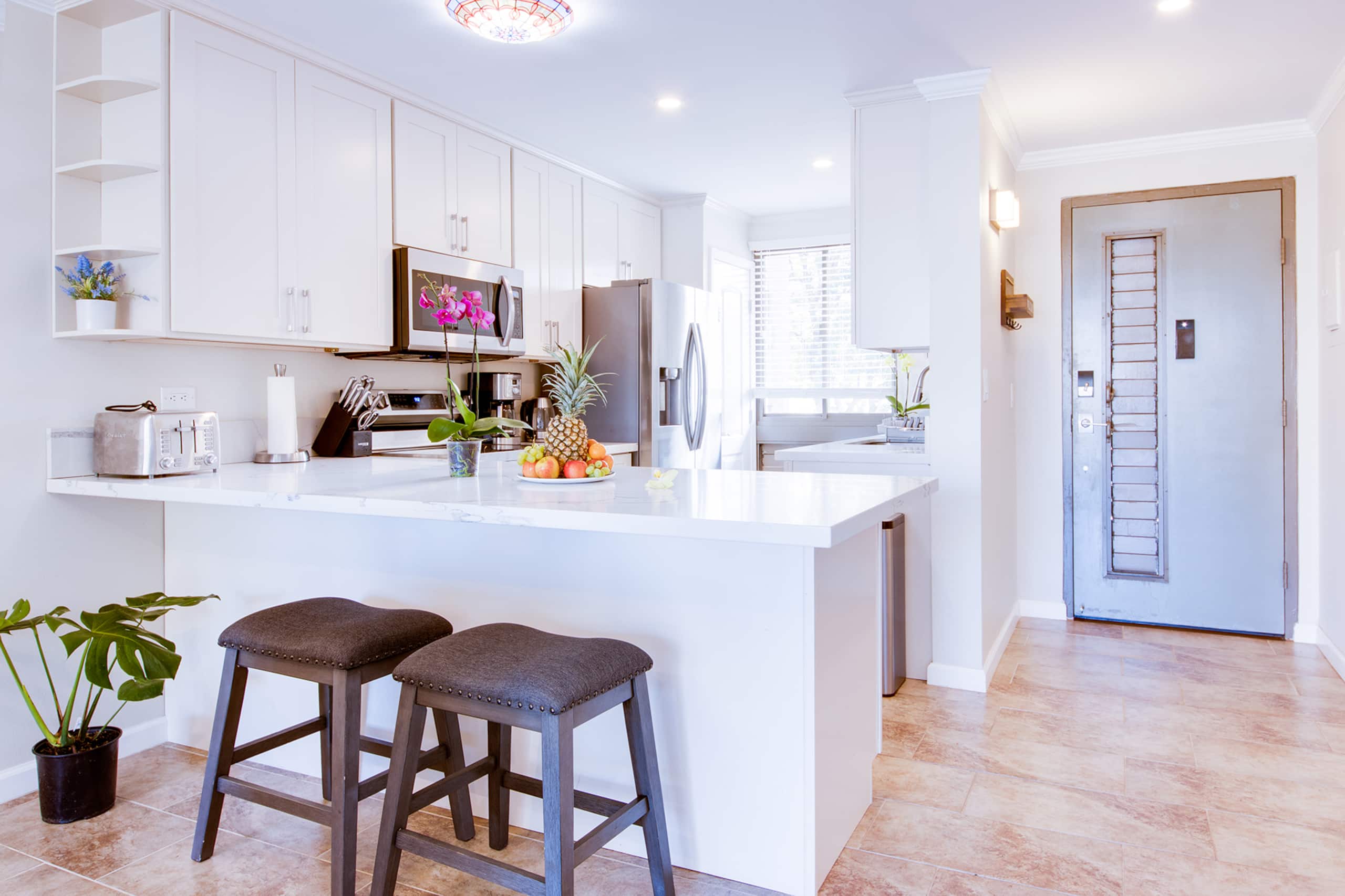 Condo in Lahaina · ★4.91 · 2 bedrooms · 3 beds · 2 baths - Image 4