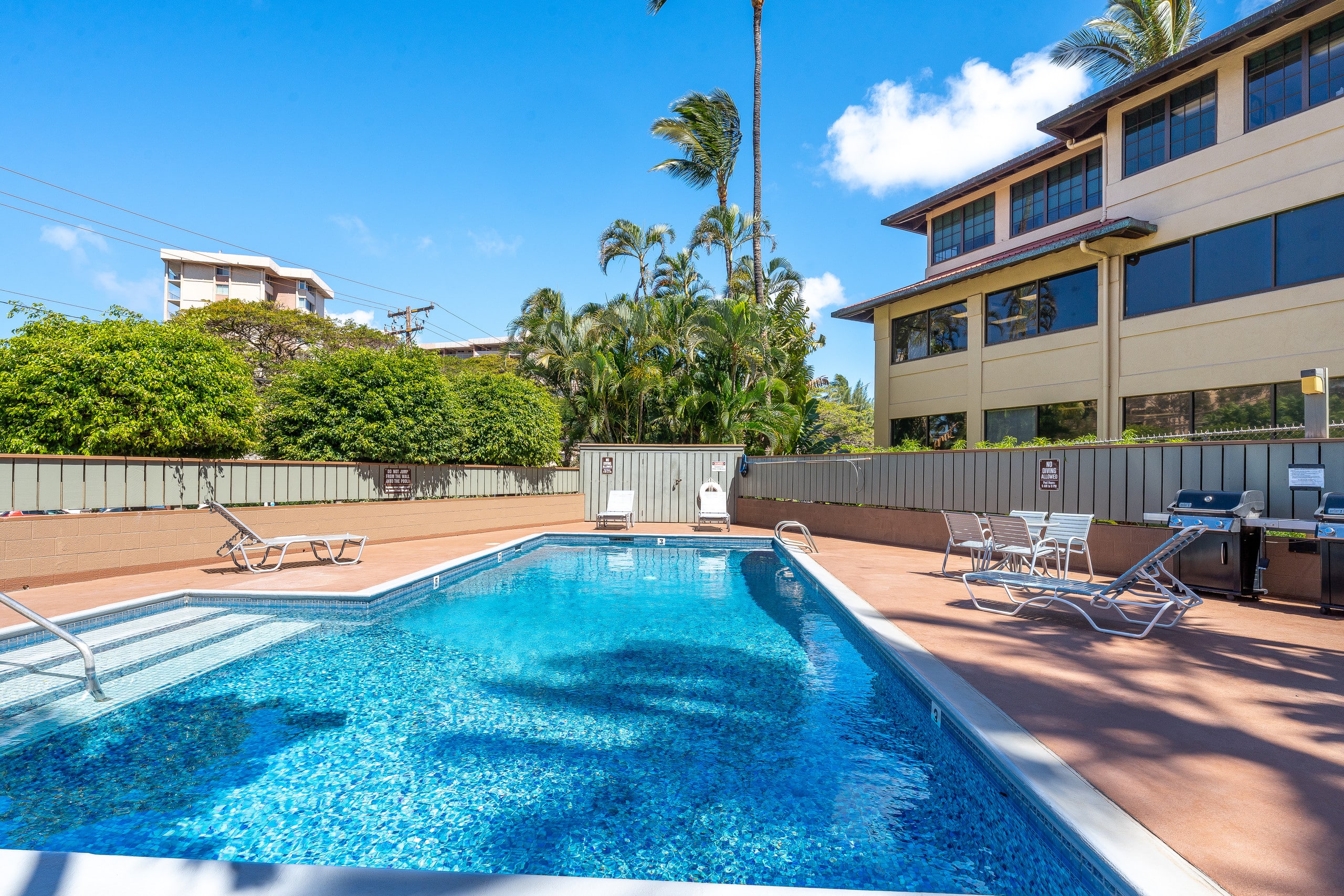 Condo in Lahaina · ★4.91 · 2 bedrooms · 3 beds · 2 baths - Image 44