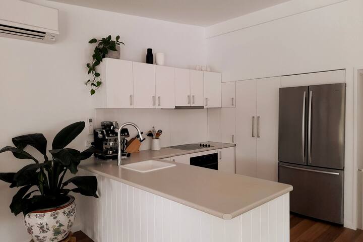 Family Retreat in Sunshine Beach gallery image 5