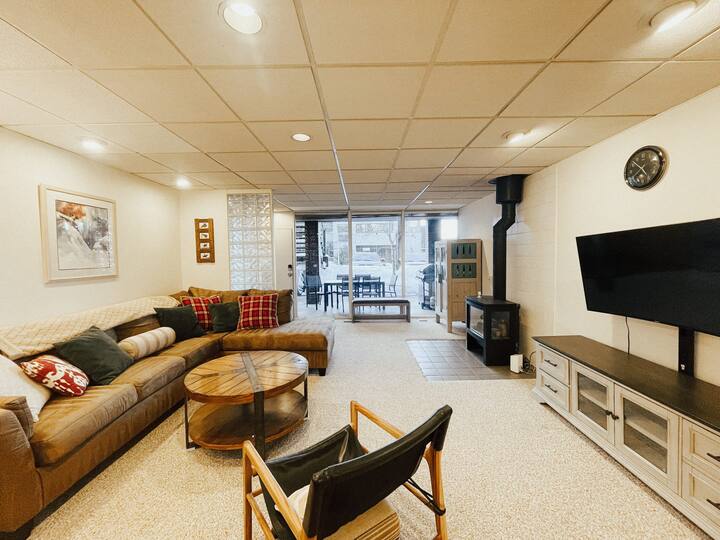 Downtown Aspen Across From City Market Apartments for Rent in Aspen