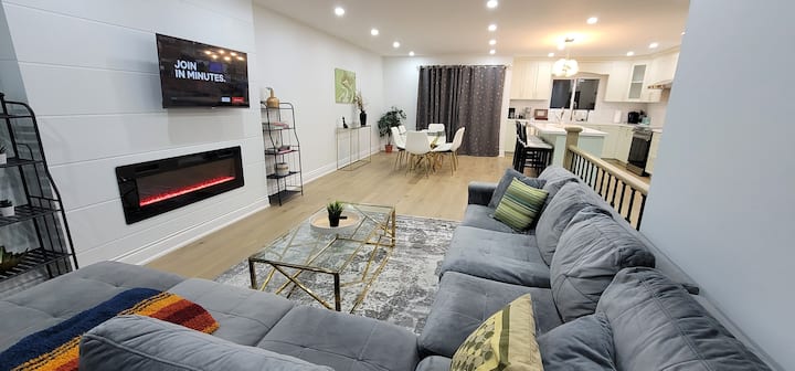 Comfortable Family Friendly Home In Mississauga - Mississauga
