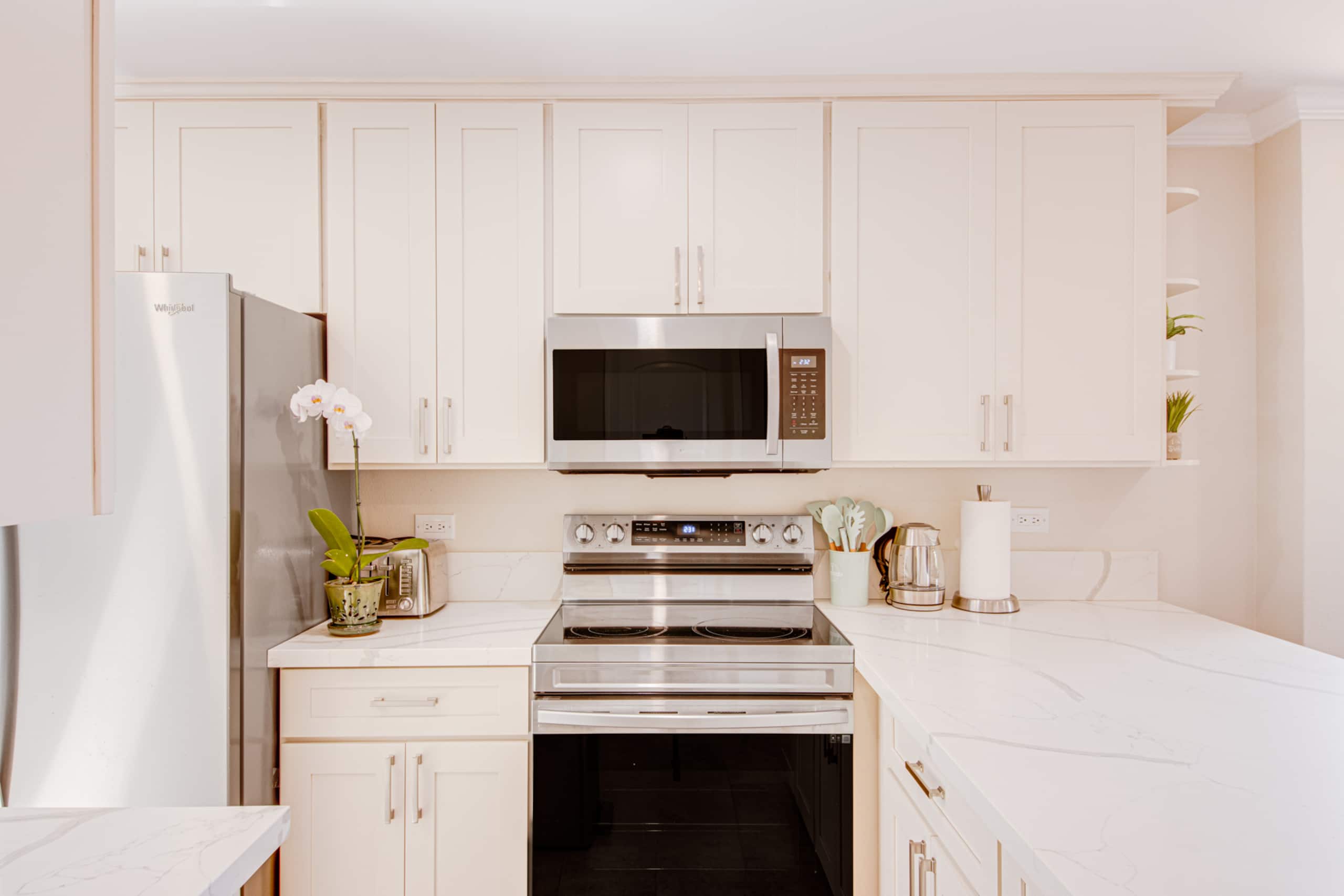 Condo in Lahaina · ★4.82 · 2 bedrooms · 3 beds · 2 private baths - Image 27