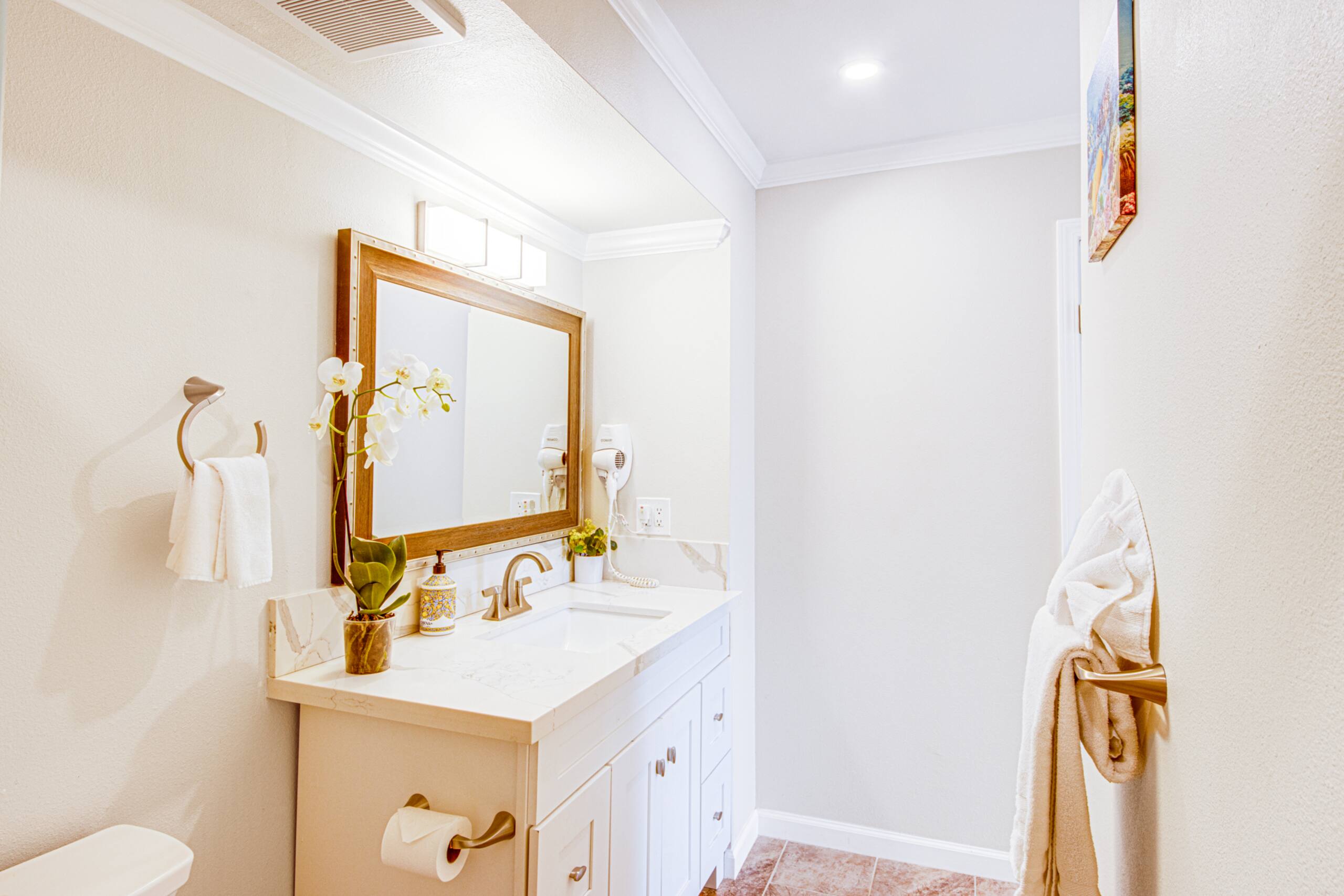 Condo in Lahaina · ★4.82 · 2 bedrooms · 3 beds · 2 private baths - Image 150
