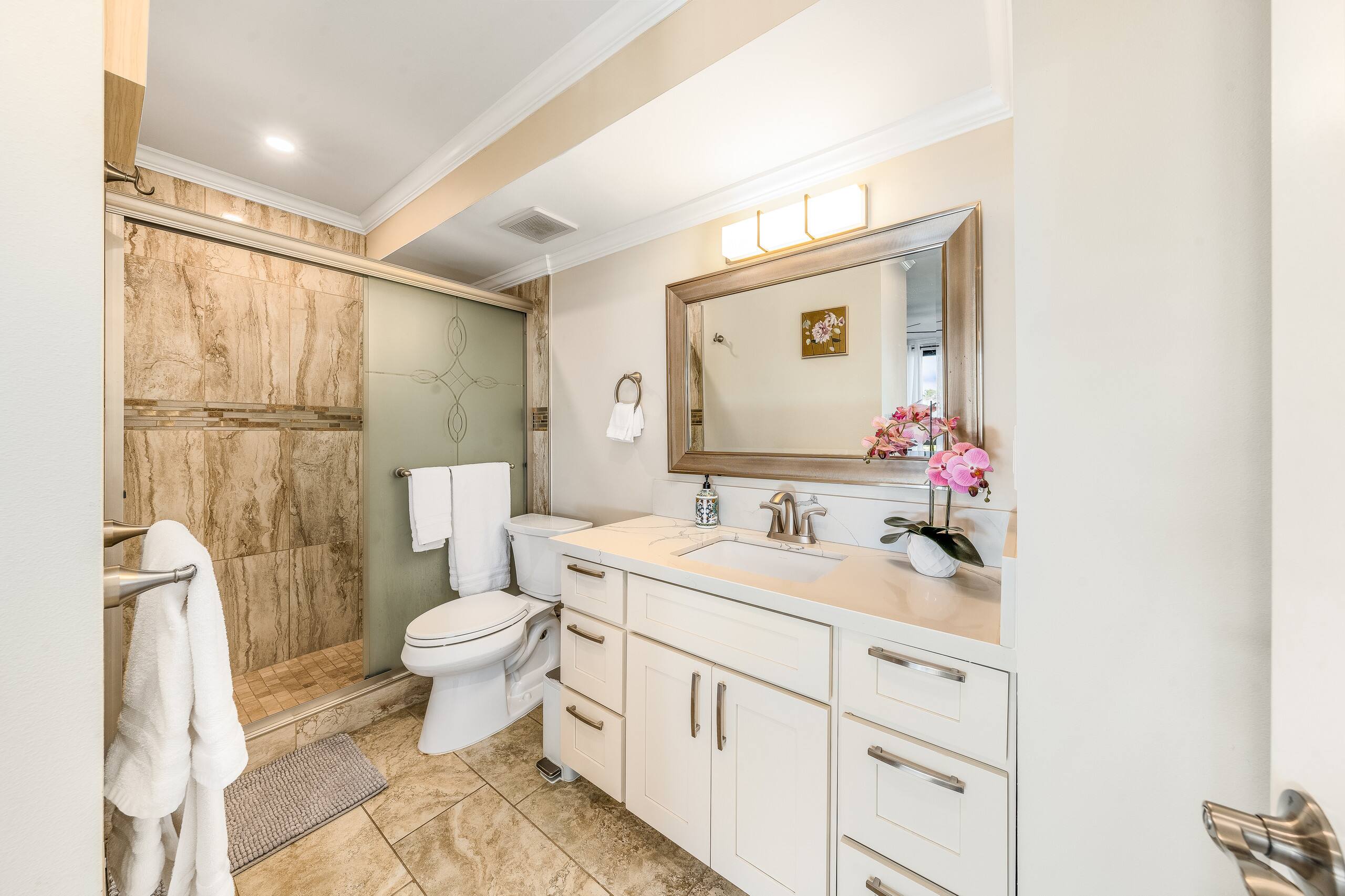 Condo in Lahaina · ★4.82 · 2 bedrooms · 3 beds · 2 private baths - Image 99