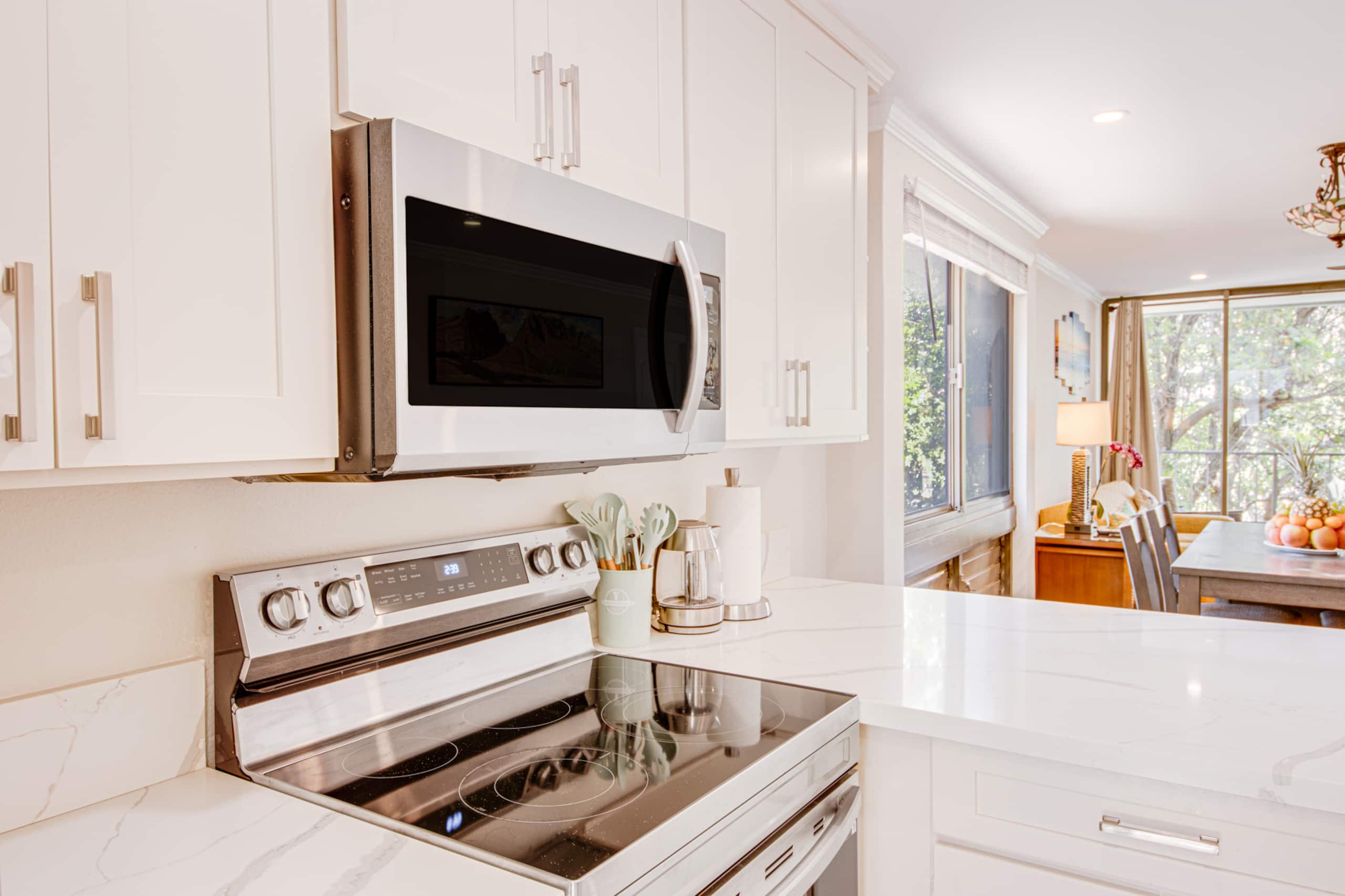 Condo in Lahaina · ★4.82 · 2 bedrooms · 3 beds · 2 private baths - Image 21