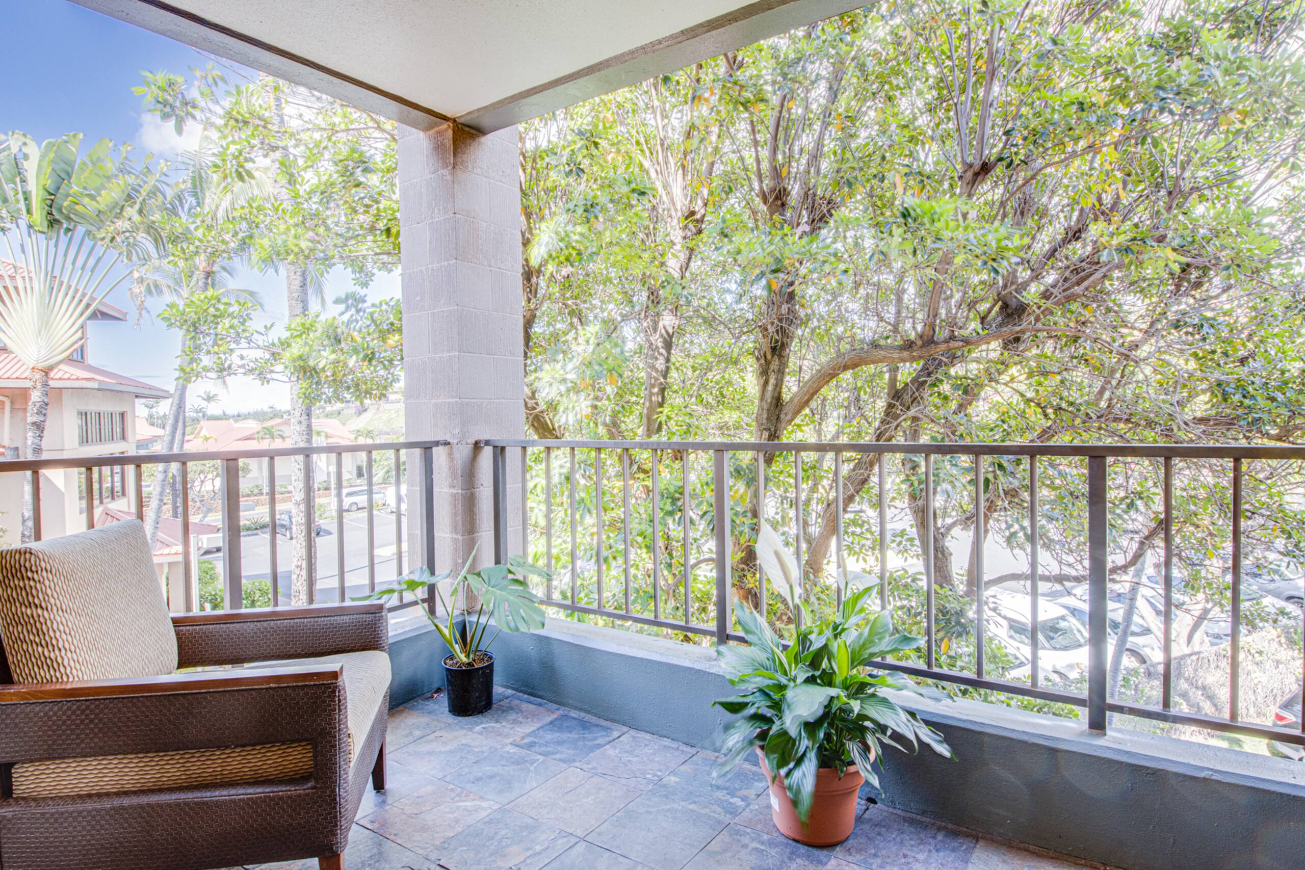 Condo in Lahaina · ★4.82 · 2 bedrooms · 3 beds · 2 private baths - Image 63