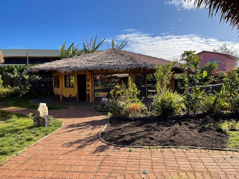 Top performing Airbnb: Tipi Tipi Hoe - Bungalow-Honu-Familiar 5 per in Isla De Pascua