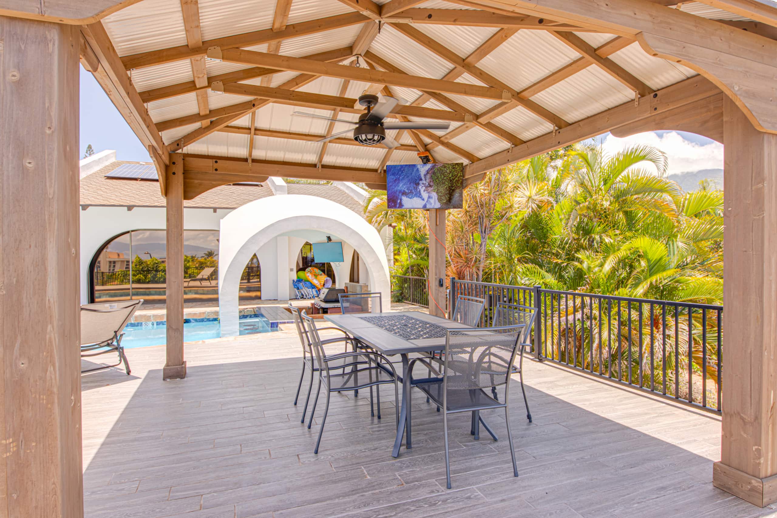 Villa in Lahaina · ★4.8 · 3 bedrooms · 6 beds · 3 baths - Image 72