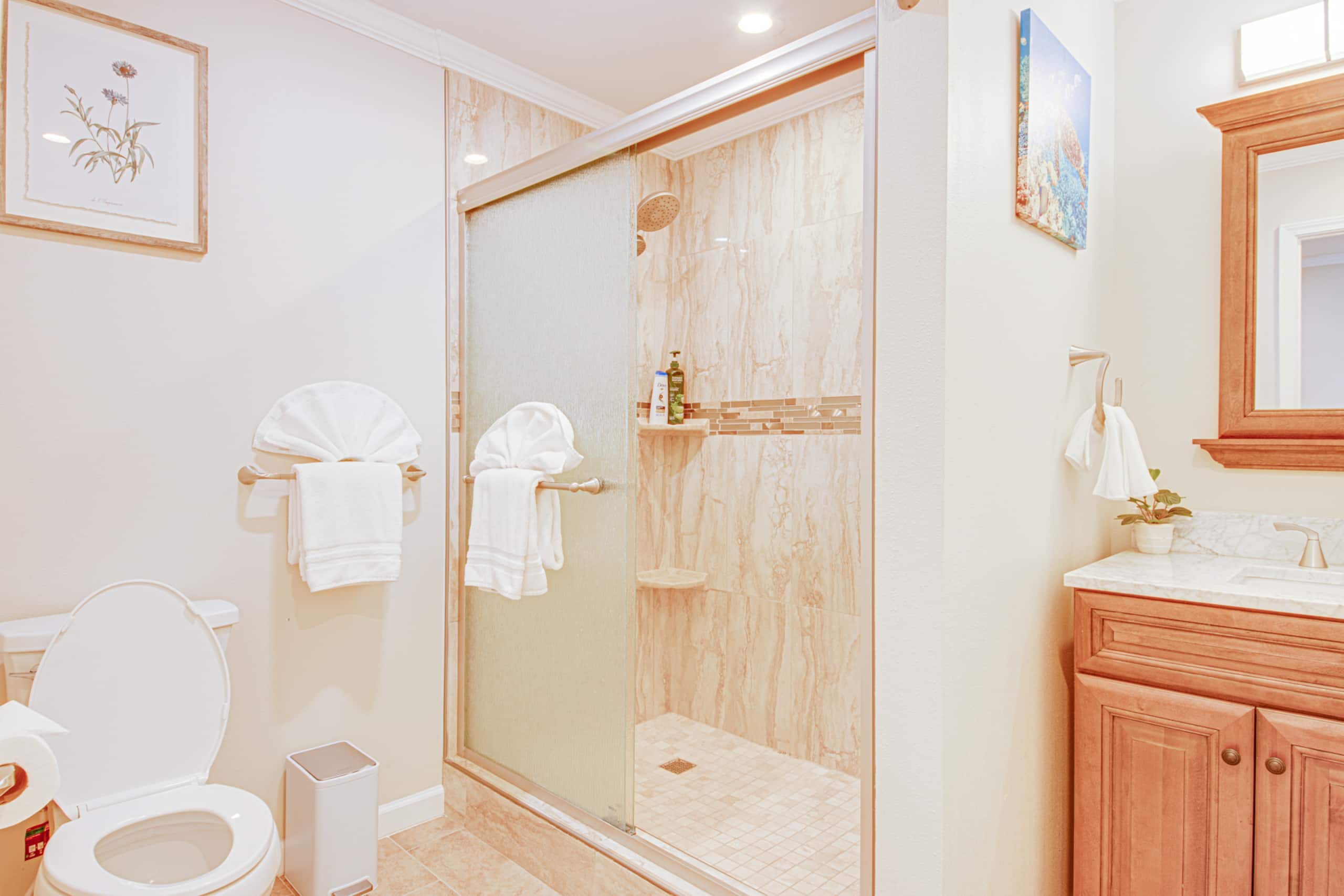 Villa in Lahaina · ★4.8 · 3 bedrooms · 6 beds · 3 baths - Image 39