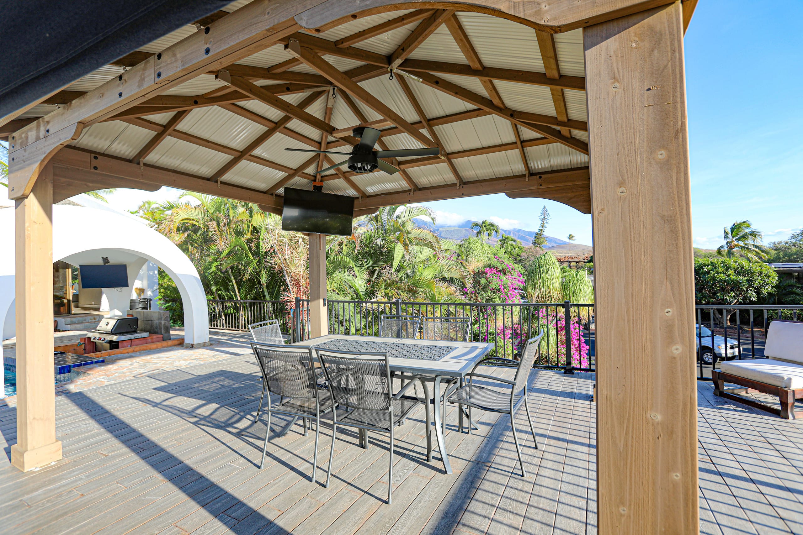 Villa in Lahaina · ★4.8 · 3 bedrooms · 6 beds · 3 baths - Image 102