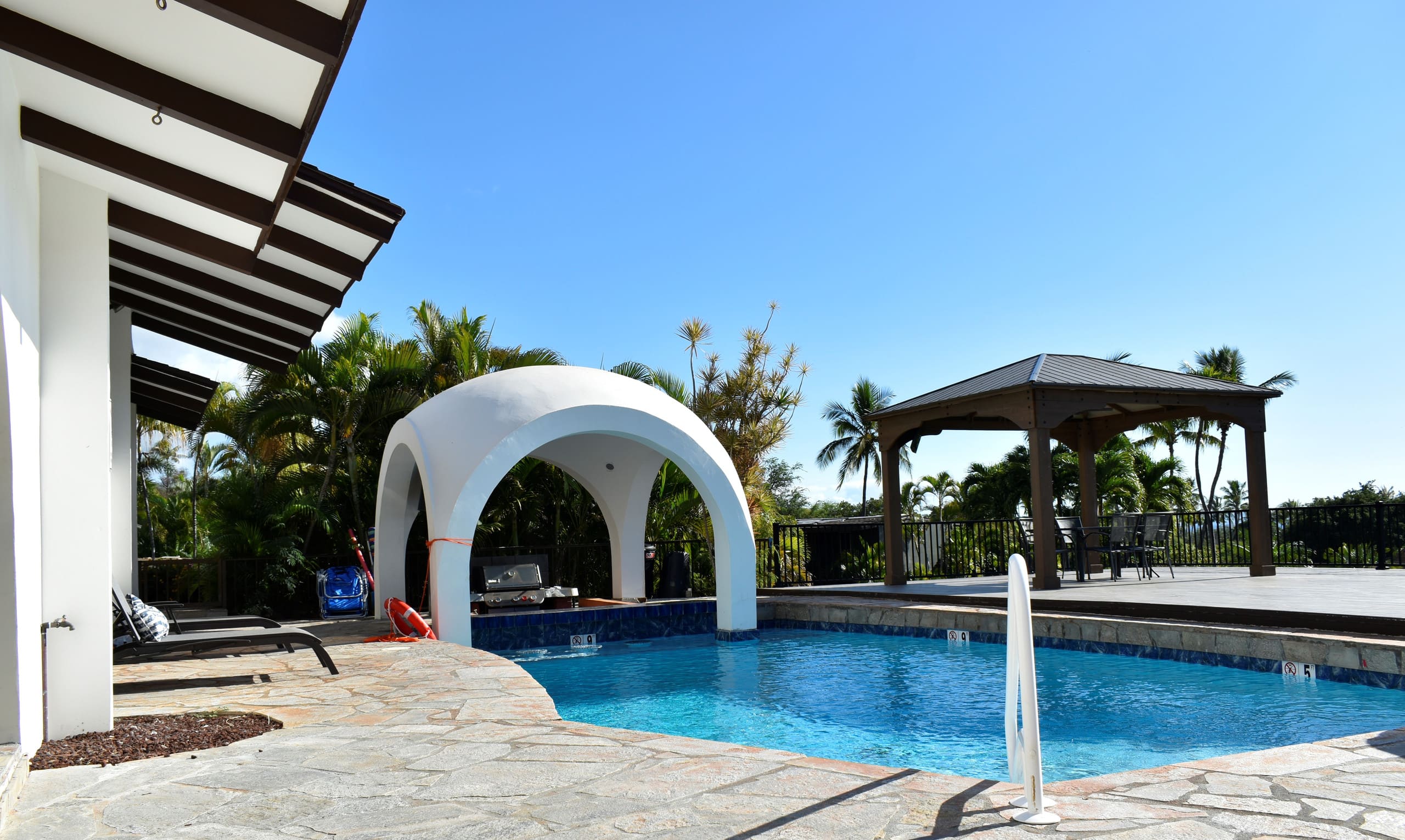 Villa in Lahaina · ★4.8 · 3 bedrooms · 6 beds · 3 baths - Image 59
