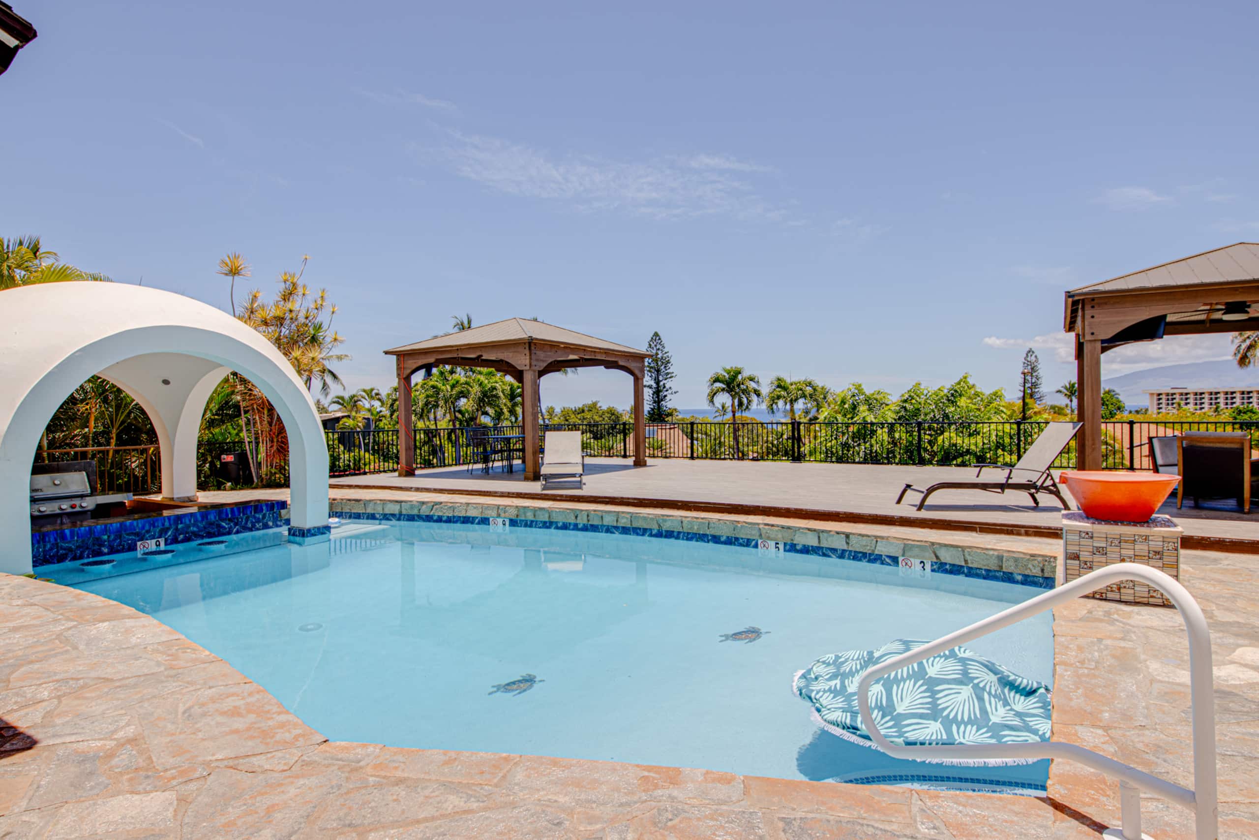 Villa in Lahaina · ★4.8 · 3 bedrooms · 6 beds · 3 baths - Image 63
