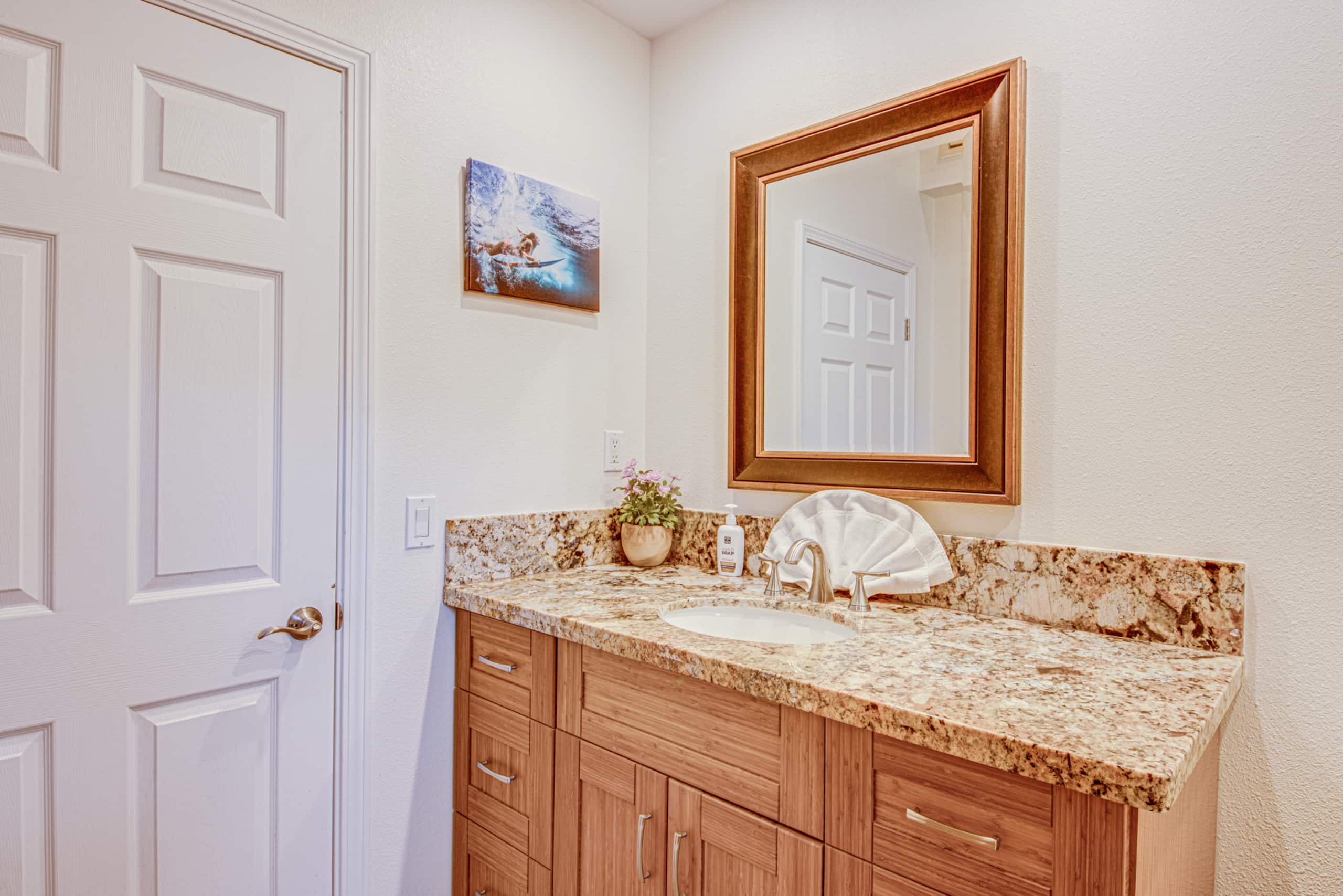 Villa in Lahaina · ★4.8 · 3 bedrooms · 6 beds · 3 baths - Image 38