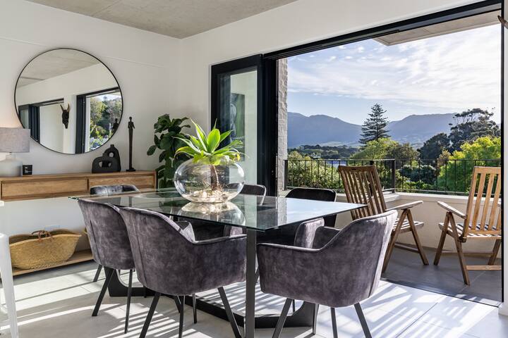 Luxury 3 bedroom apartment at the Alphen Glen gallery image 4