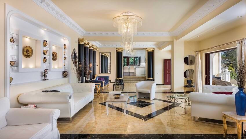 Villa Akropolis Palace gallery image 3