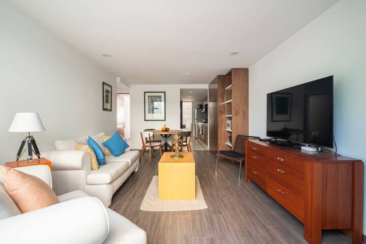 Precioso depa en la Condesa, a pasos del parque. gallery image 2