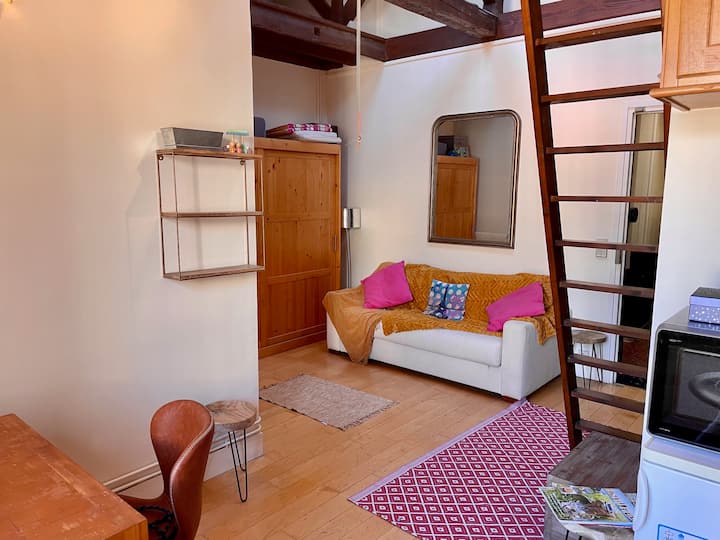 Studio 8e Quartier St Augustin. - Paris