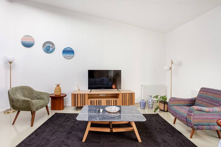 Two Bedroom w. Terrace in Galata (A25) gallery image 3