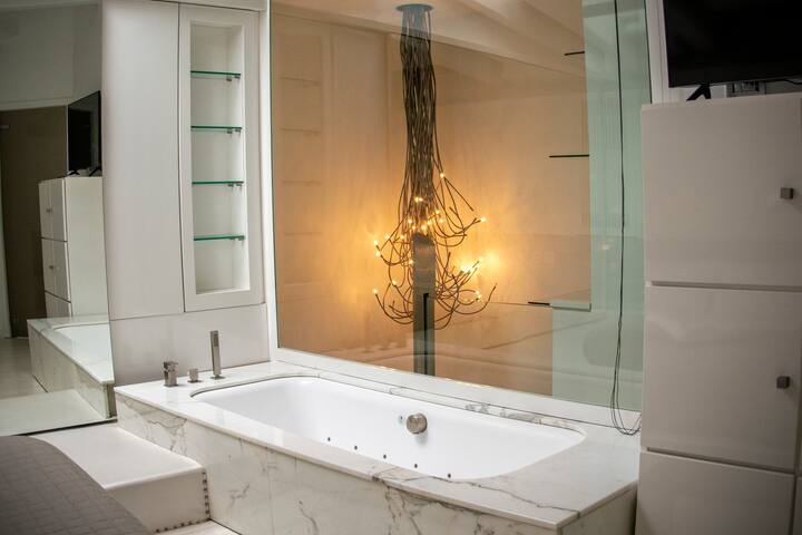 Napoli Design Luxury Apt.Seaside gallery image 5