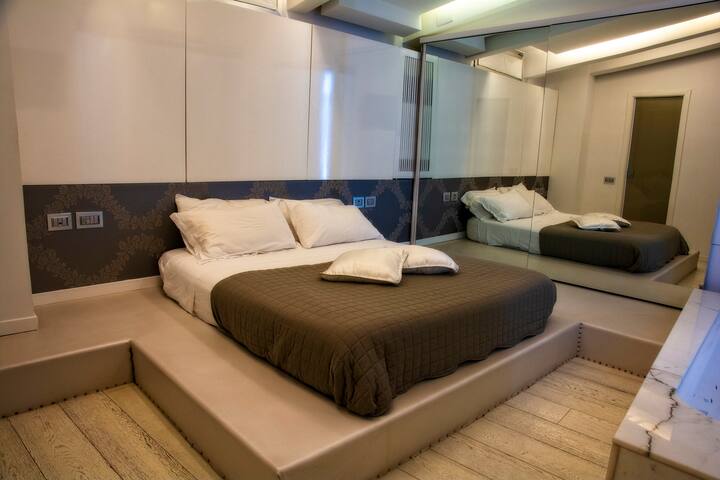 Napoli Design Luxury Apt.Seaside gallery image 4