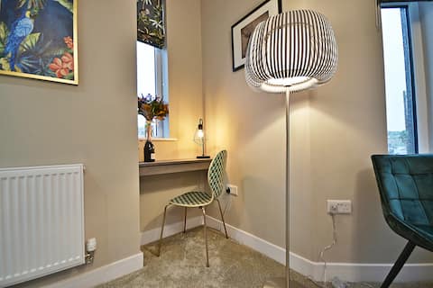Popular Airbnb listing: The Milan Suite at Moat House in Rossendale