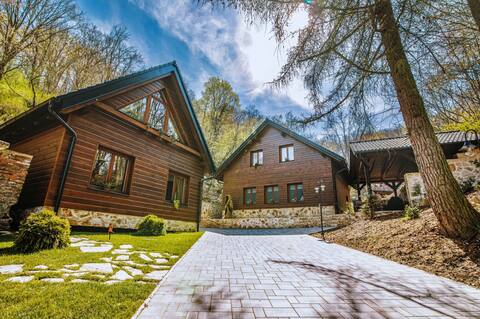 Separate timber construction with Wellness