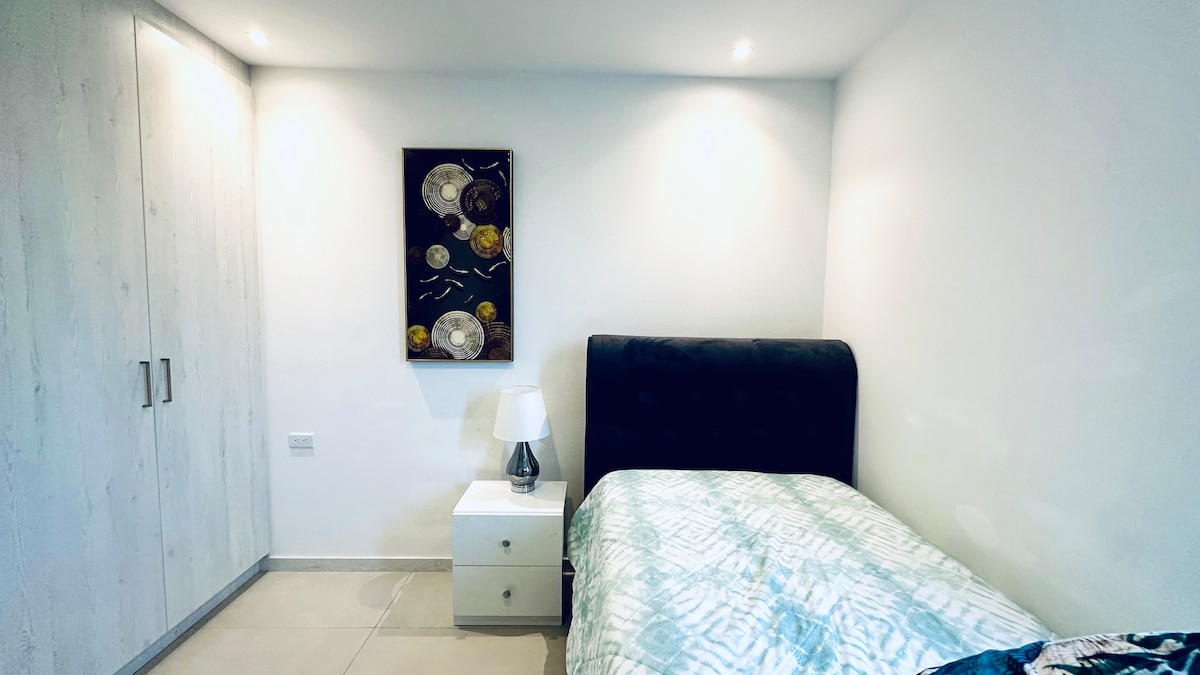 غرفة النوم 1