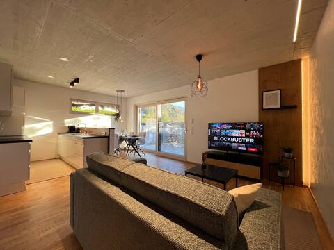 Mid Mountain Apartment 01