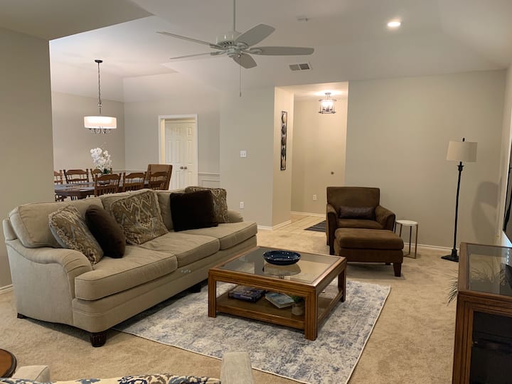 Live Oak Place At Hendrick South - 애빌린