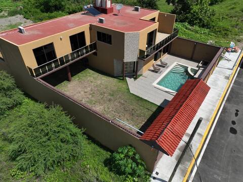 Casa “PEÑA” chachalacas