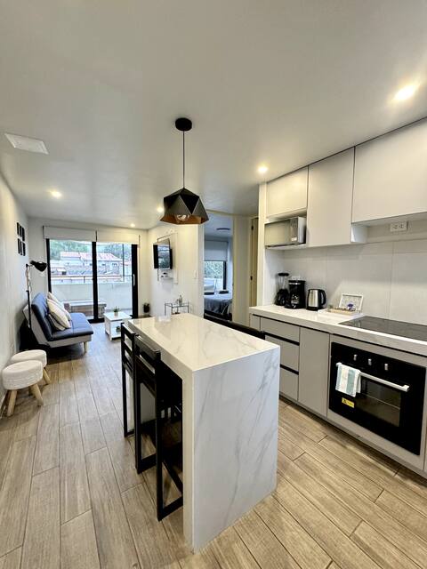 Centrally located, modern apartment + Private Terrace