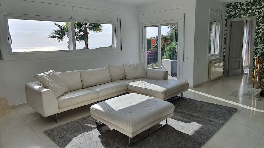 Opening Doors managed Airbnb listing 1