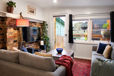 Successful Airbnb property: Studio6 Cozy-Quiet-Central in Hepburn Springs