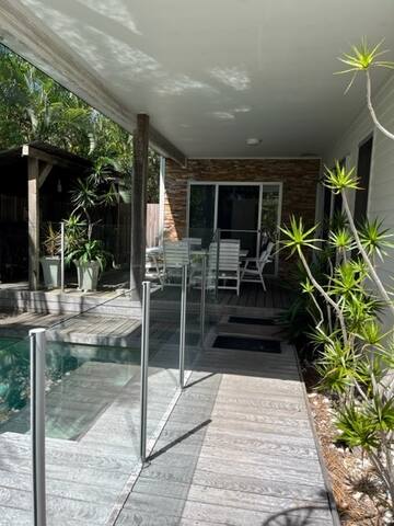 See Shanty plus pool – Teewah gallery image 5