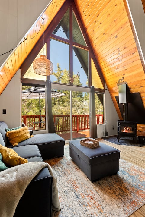 Top performing Airbnb: Cozy A-Frame Getaway • Hiking Trails • EV Charger in Running Springs