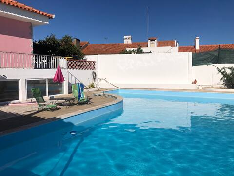 Villa with pool in the Portuguese countryside