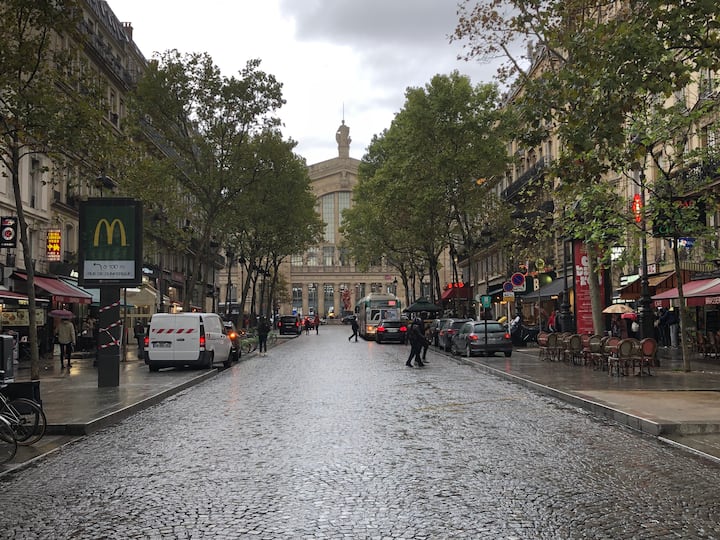Paris Canal St Martin Gare De L Est - París