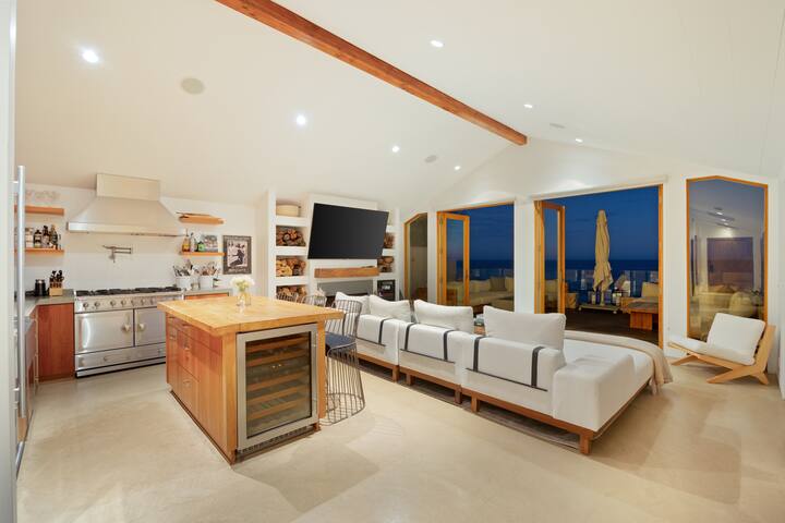 Escondido Beach Club by Stay Awhile Villas gallery image 5