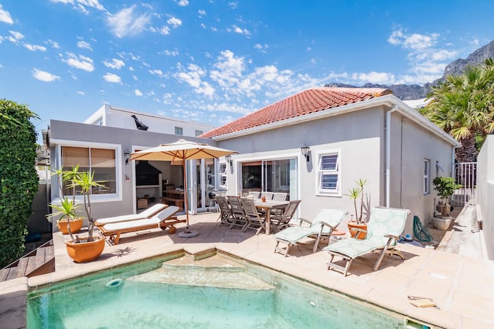 Bakoven House – 100m to beach!