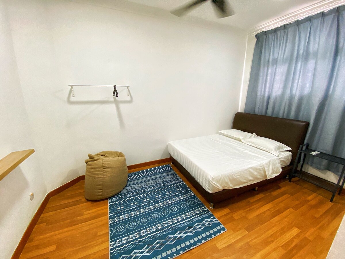 საძინებელი 4