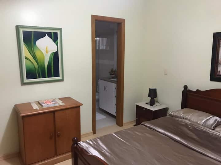 საძინებელი 1