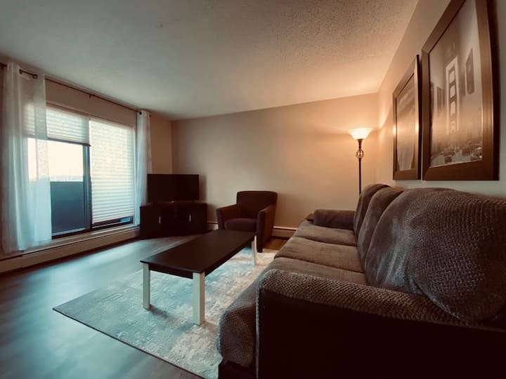 202 - 2 Bedroom Suite - Grande Prairie