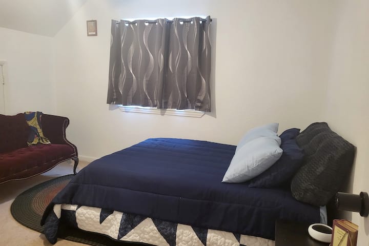 Студио за гости