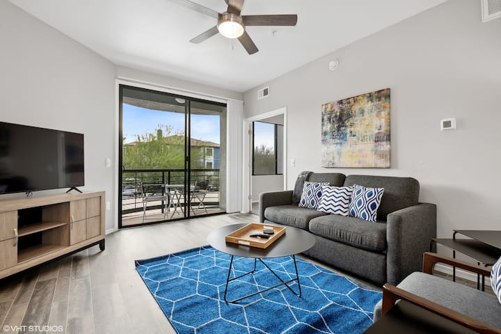Ascent 3 Bed Gym Pool Cabana - Scottsdale, AZ