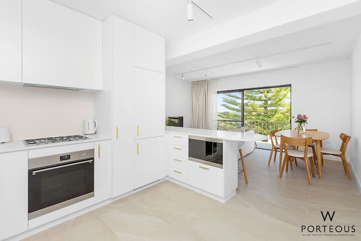 Cottesloe Beach Apartment - Perfectly Located