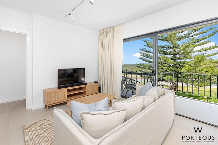 Cottesloe Beach Apartment - Perfectly Located