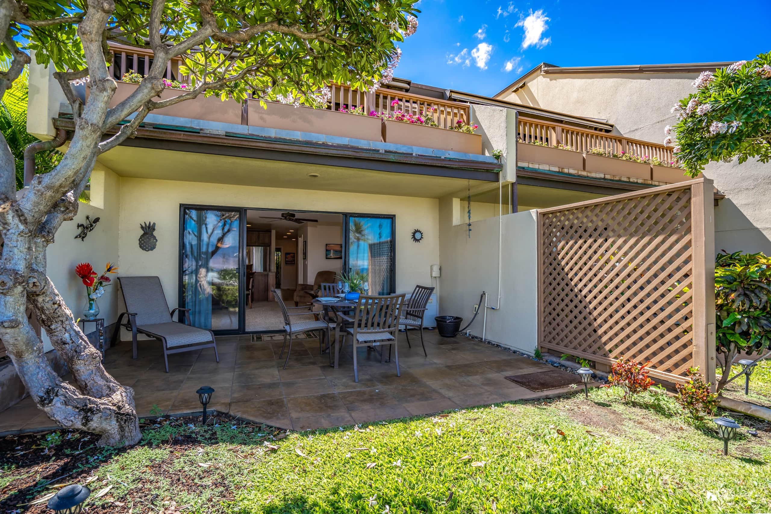 Condo in Kihei · ★4.97 · 1 bedroom · 2 beds · 2 baths - Image 13
